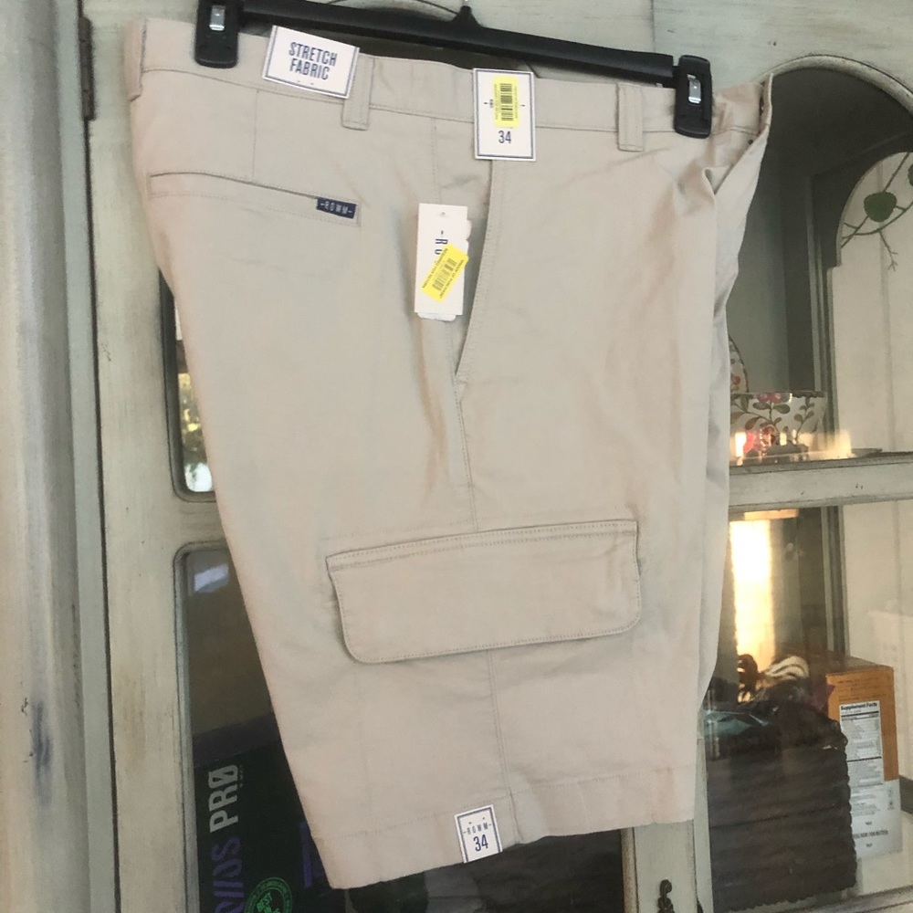SOLD!!! NWT ROWM Khaki Shorts